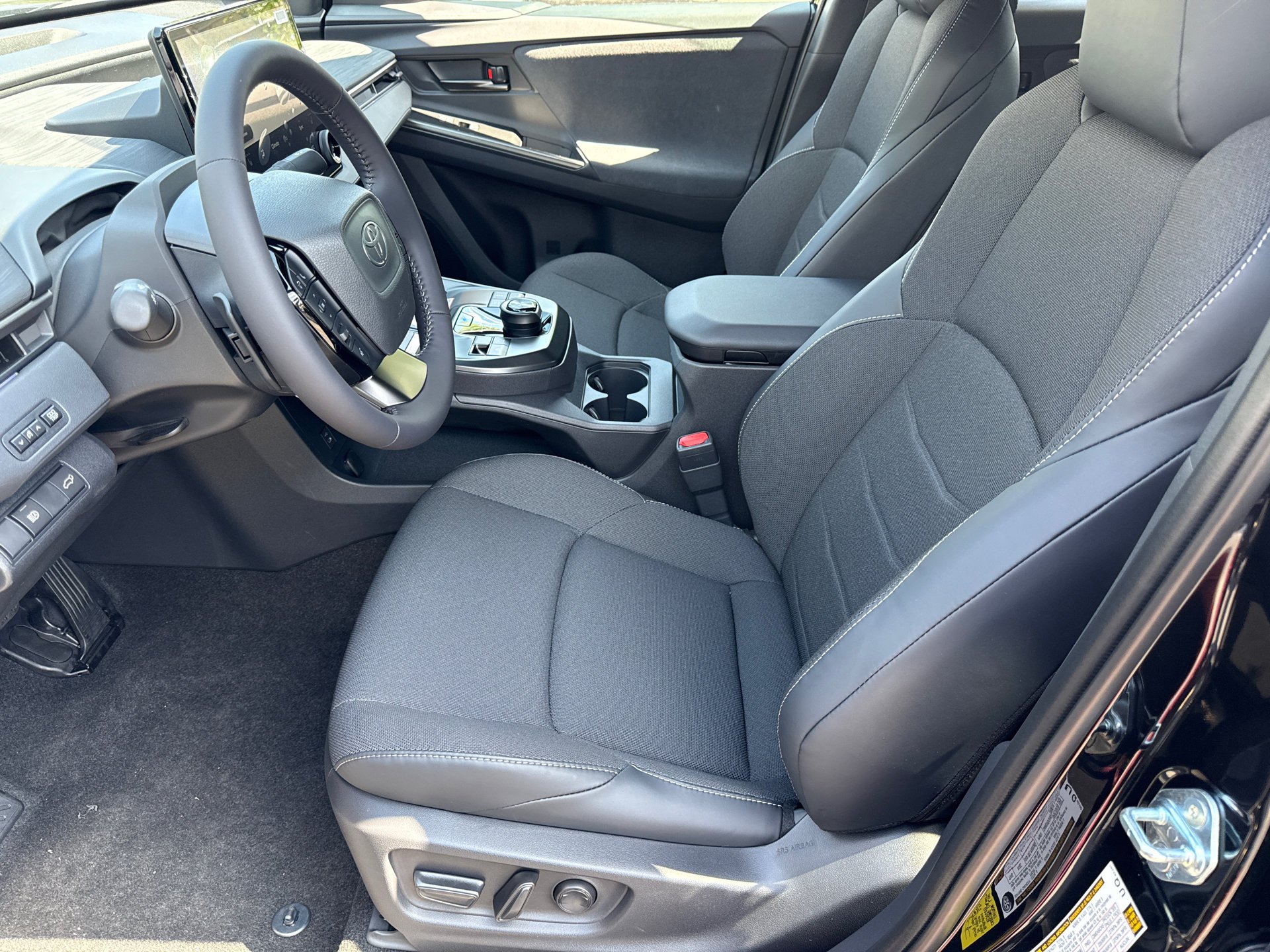 New 2026 Midnight Black Metallic Toyota  SE image 23