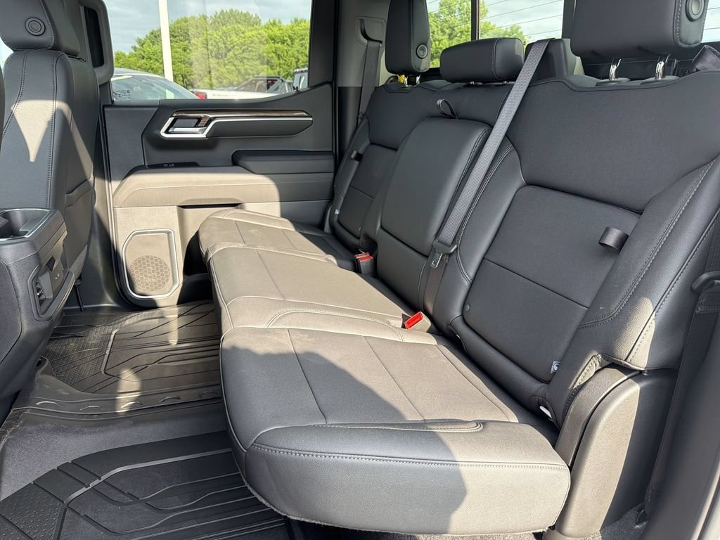 2026 Chevrolet Silverado 1500 RST - Photo 12