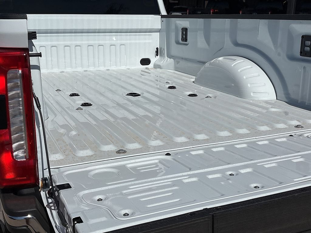 New 2026 White Ford Lariat image 15