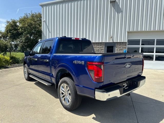 New 2026 Blue Ford XLT image 8