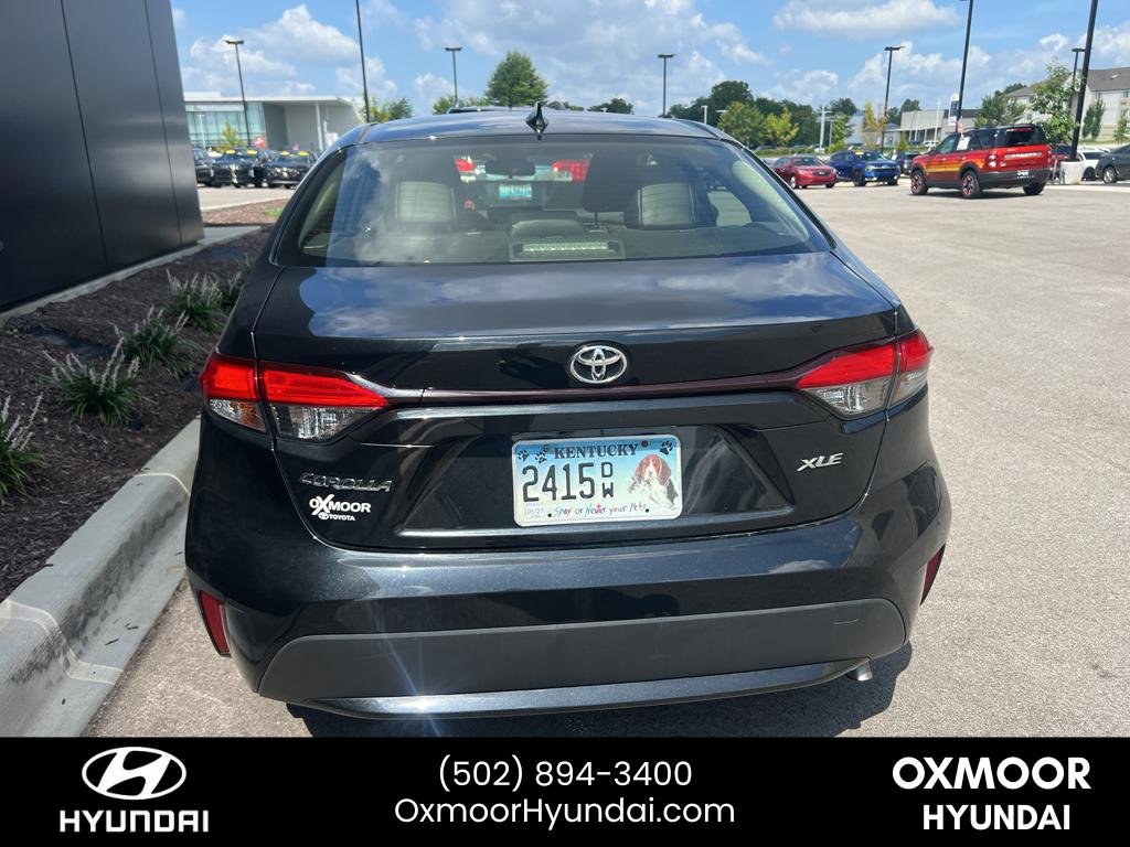 Used 2020 Black Sand Pearl Toyota XLE image 15
