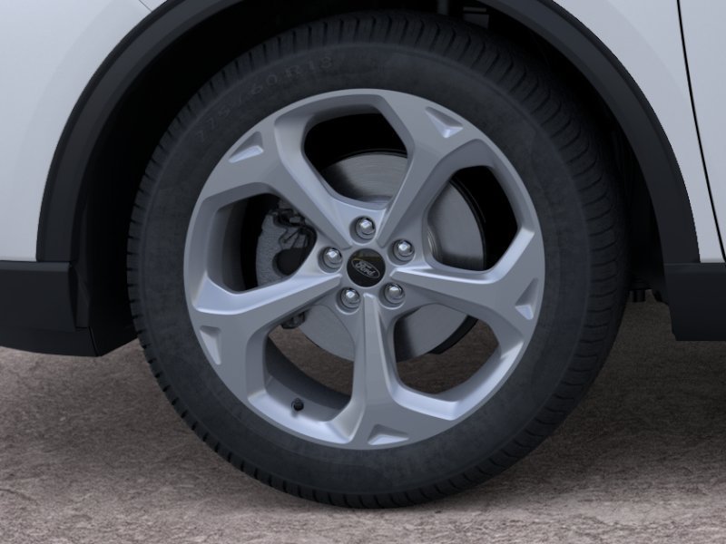 New 2026 Star White Metallic Tri-Coat Ford ST-Line image 19