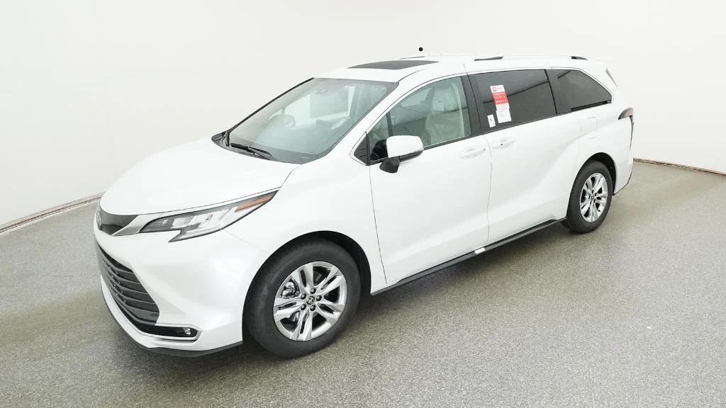 New 2026 Wind Chill Pearl Toyota Limited image 30