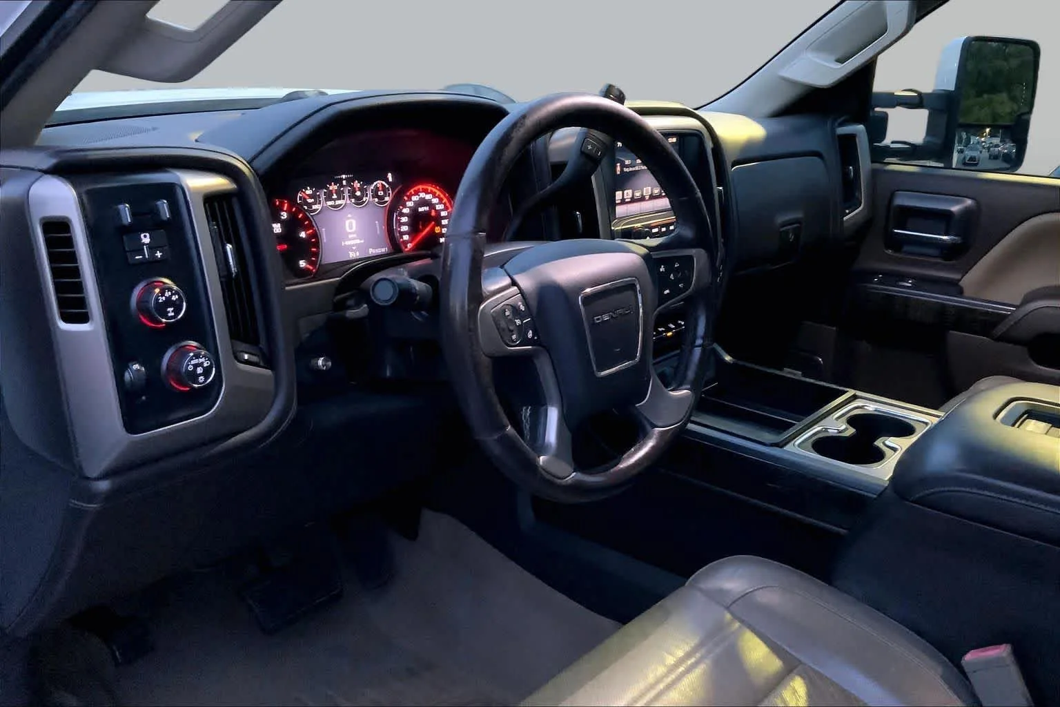 Used 2016 Summit White GMC Denali image 15