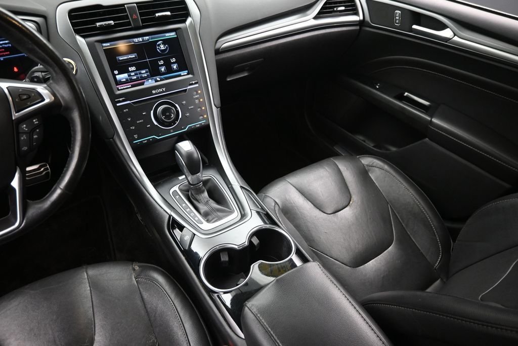 Used 2014 Blue Ford Titanium image 15