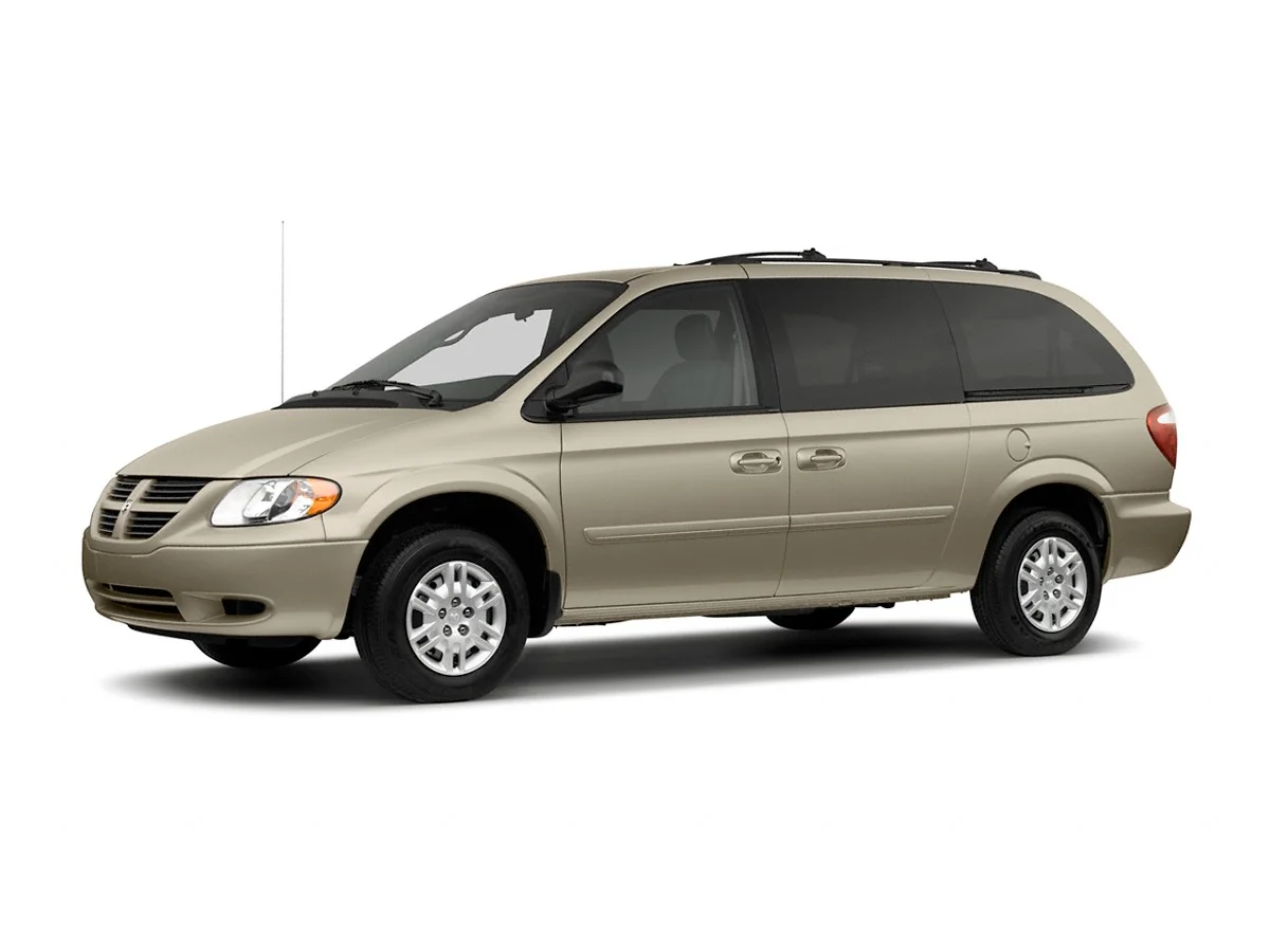 Used 2005  Dodge SE image 1