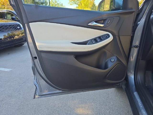 Used 2021 Gray Buick Select image 12