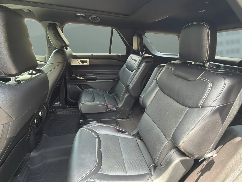 Used 2021 Gray Metallic Ford ST image 12