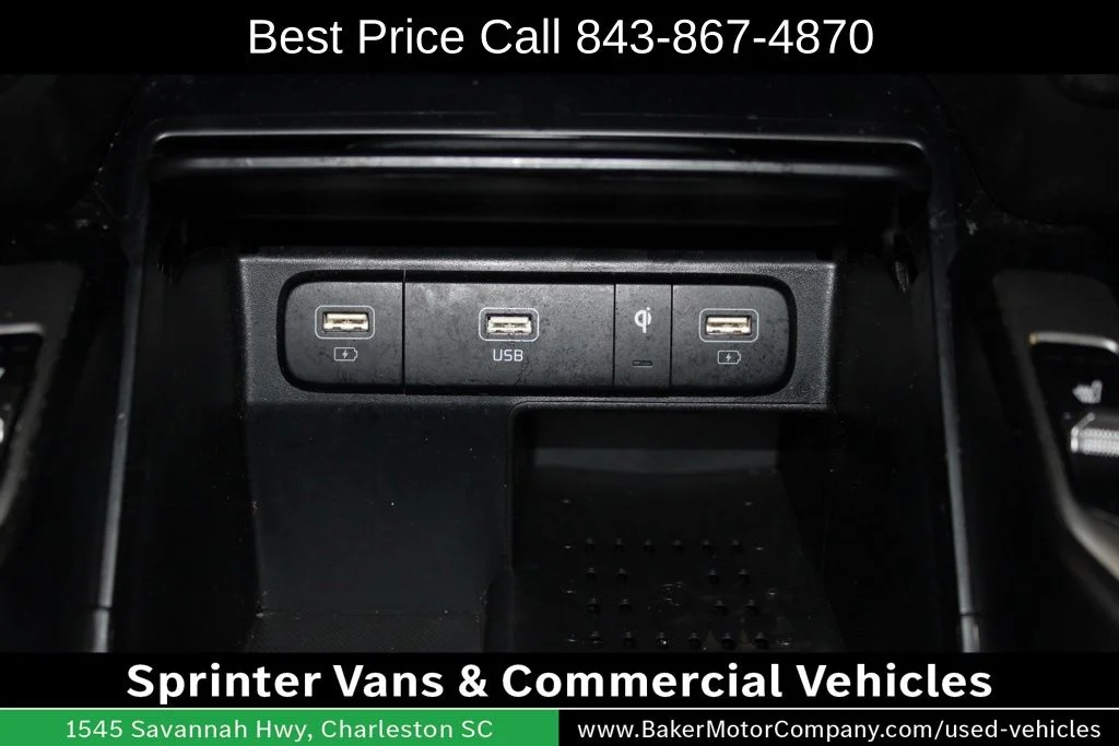 Used 2023 White Pearl Kia S image 31