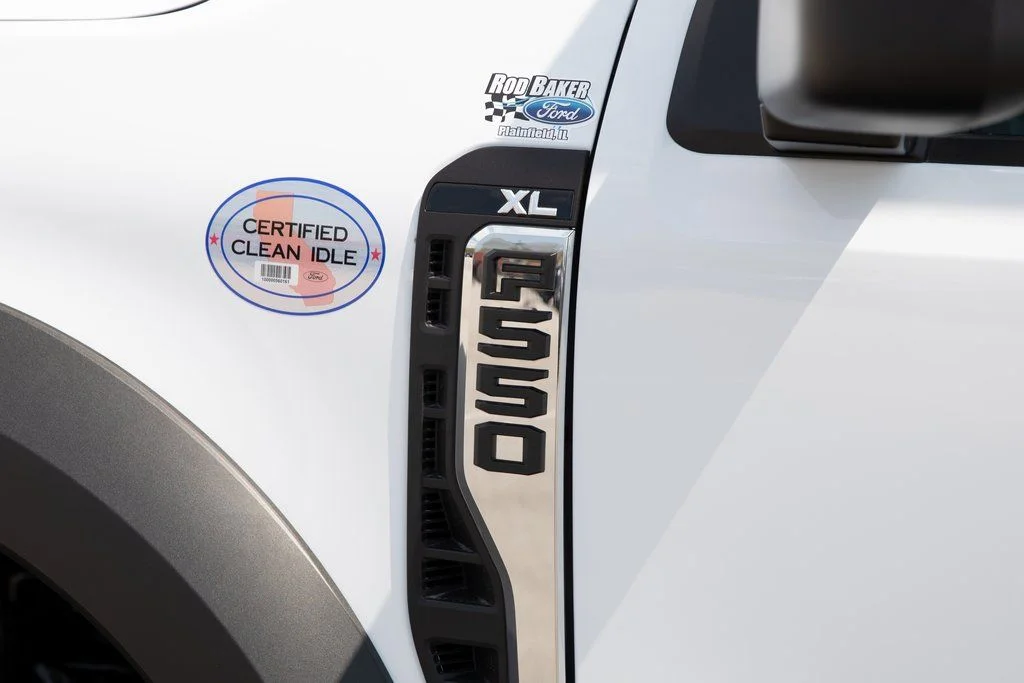 2025 Ford F-550 Super Duty Chassis Cab XL - Photo 8