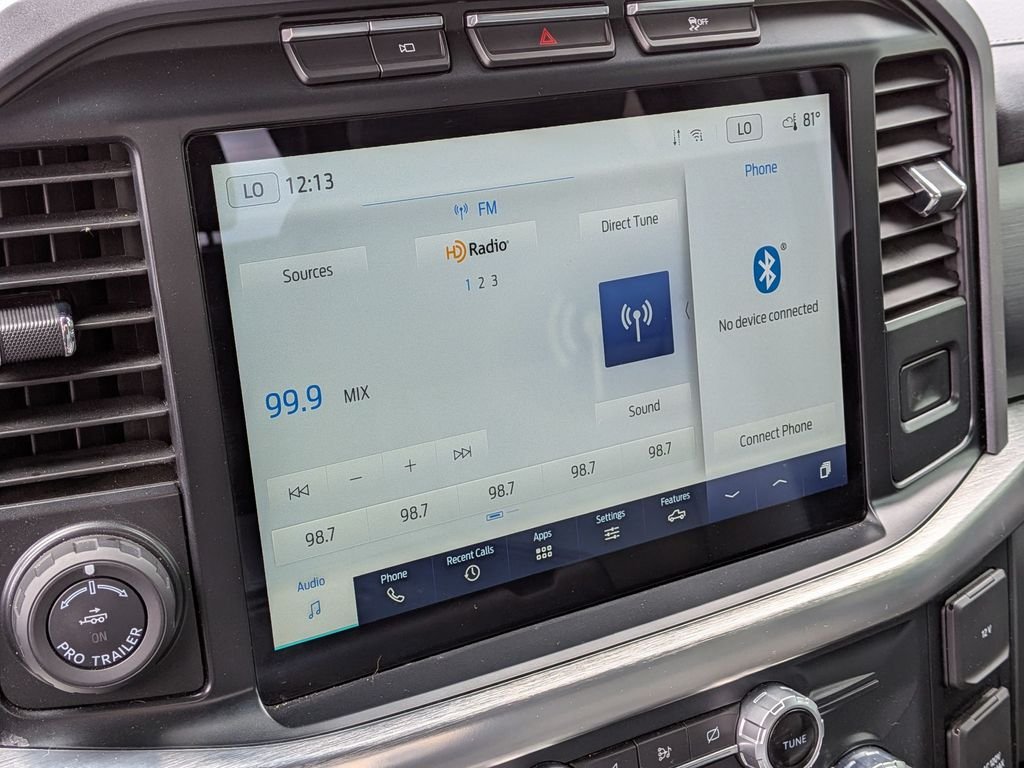 Used 2022 White Ford Lariat image 18