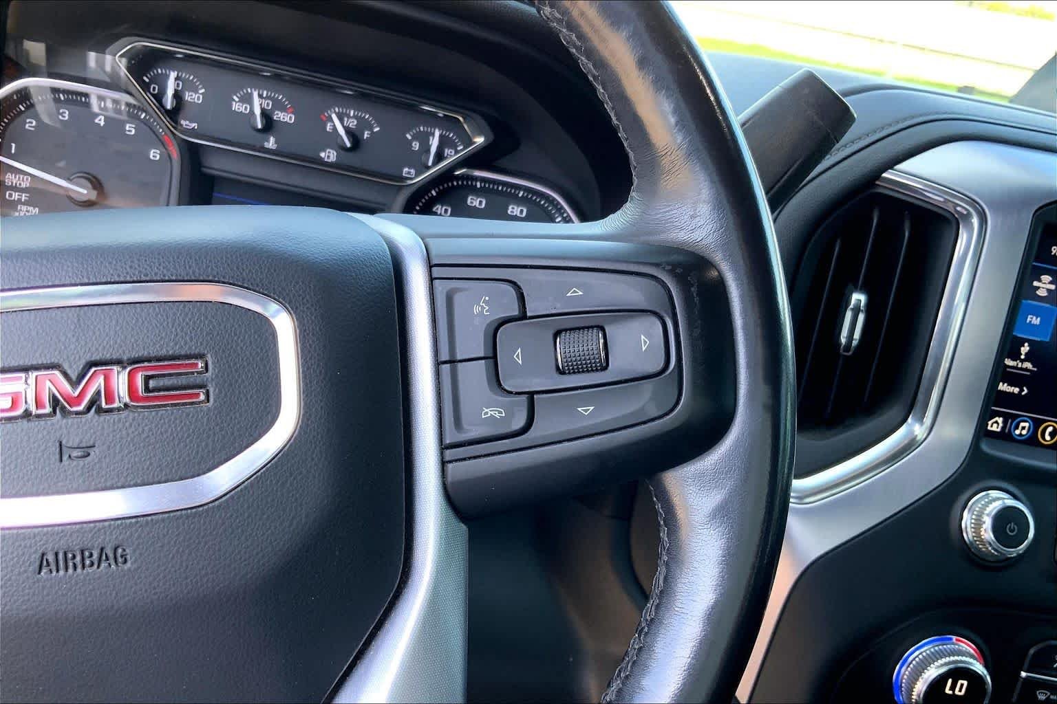 Used 2019 Summit White GMC SLT image 24