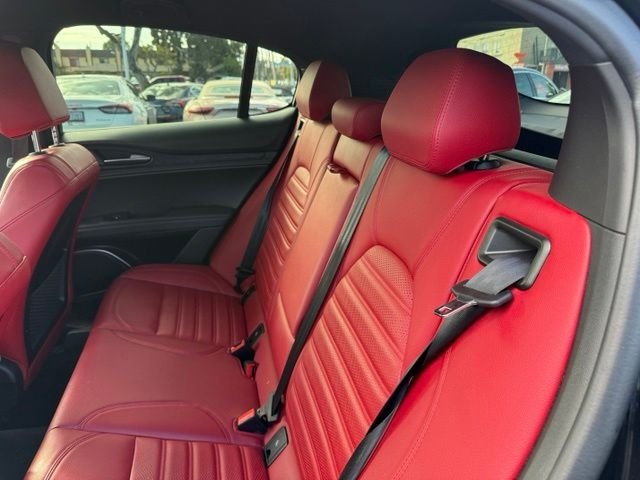 Certified Used 2022 Black Metallic Alfa Romeo Sprint image 9