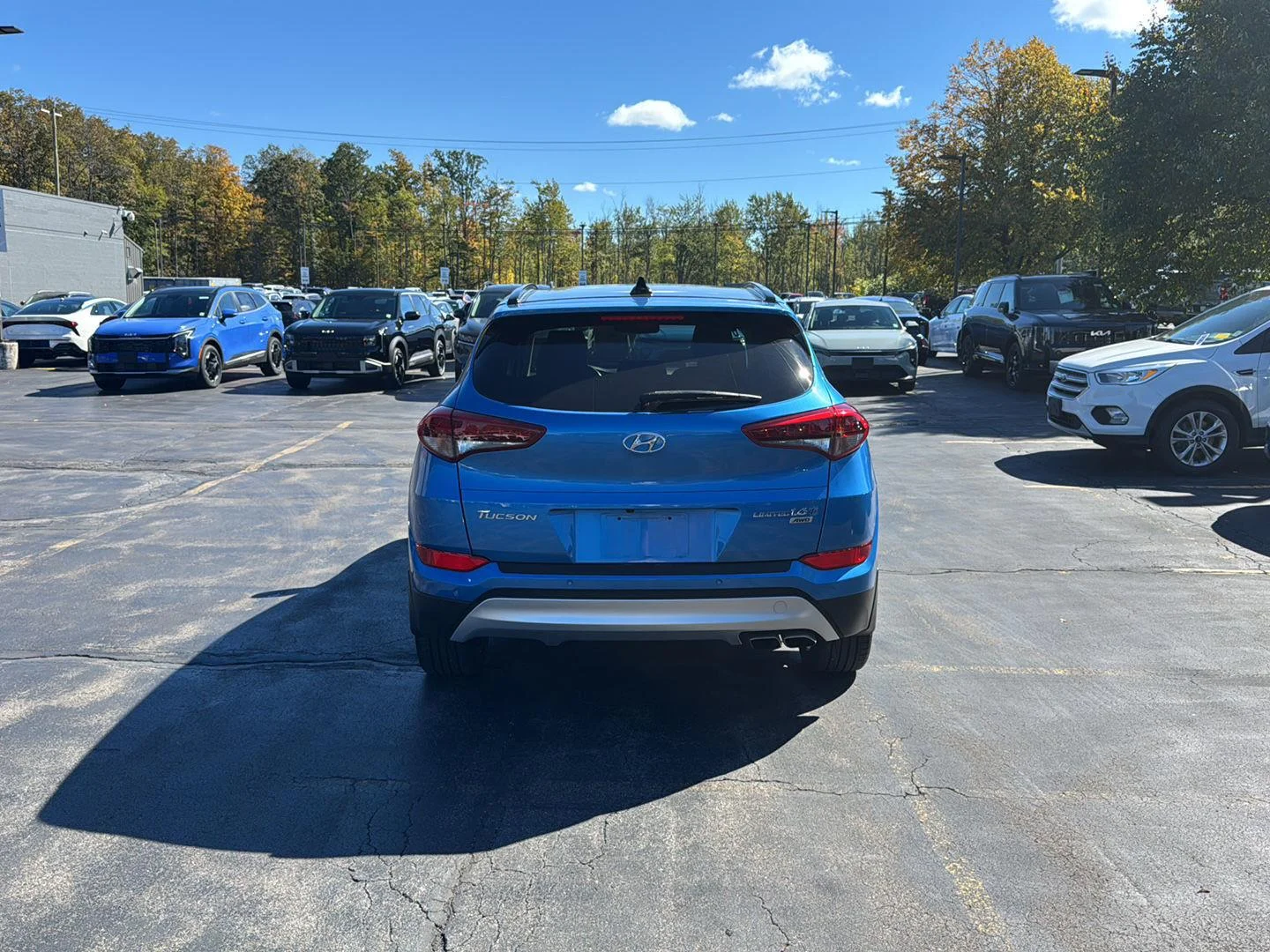 Used 2017 Caribbean Blue Hyundai Limited image 8