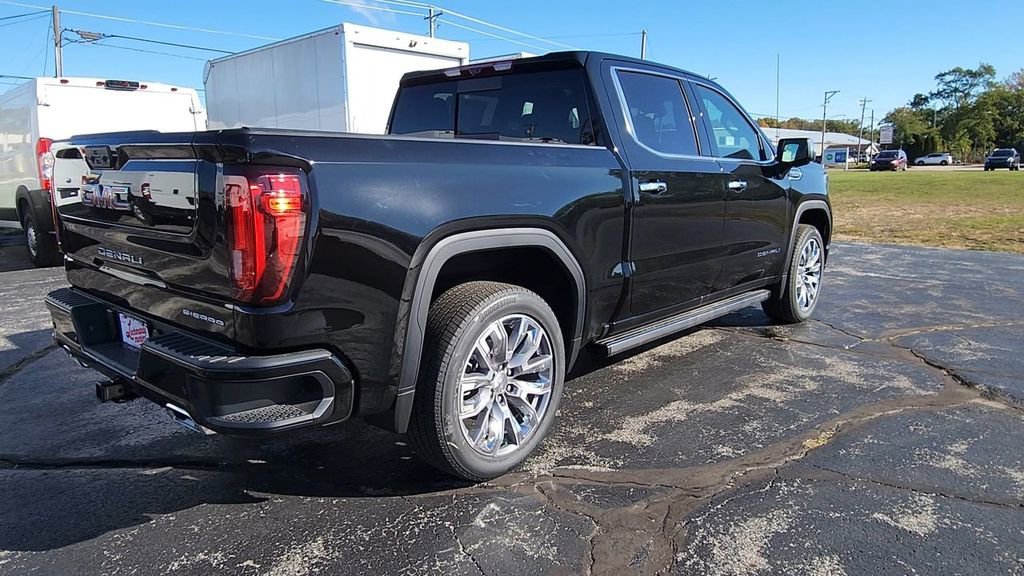 2026 GMC Sierra 1500 Denali - Photo 8