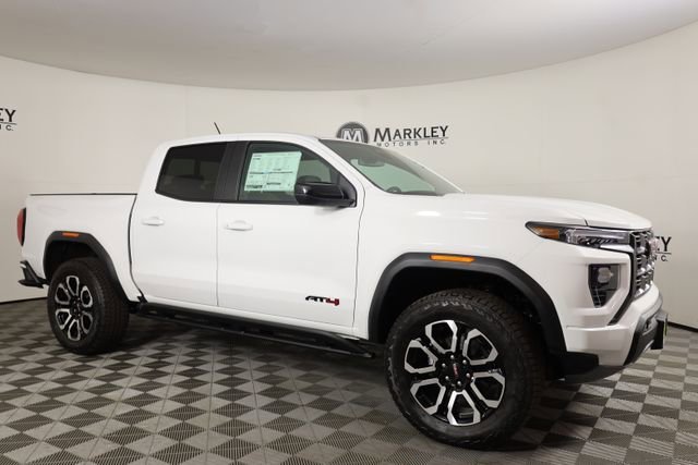 2025 GMC Canyon AT4 - Photo 42