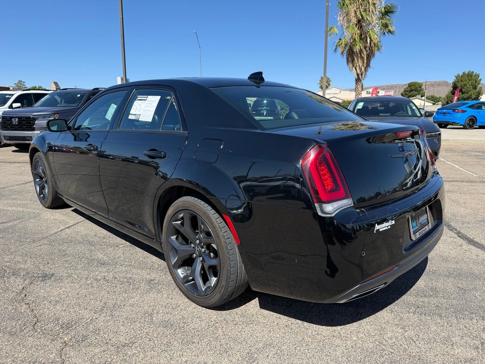 2023 Chrysler 300 S - Photo 7