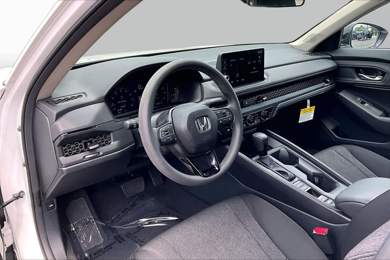 2026 Honda Accord SE - Photo 17