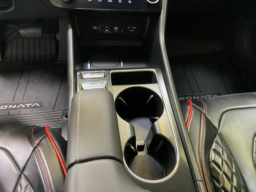 Used 2026 White Hyundai SEL Sport image 43