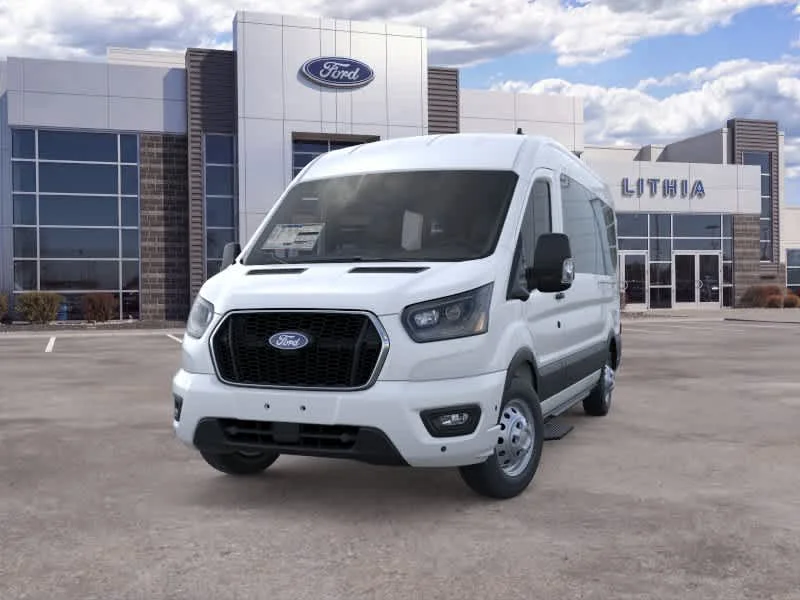 New 2026 Oxford White Ford Passenger Van XLT image 2