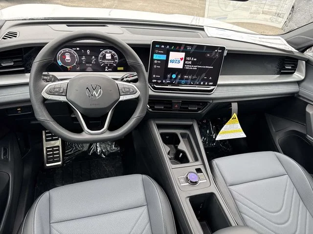 New 2026 White/off-white Volkswagen 2.0T SE R-Line Black image 7