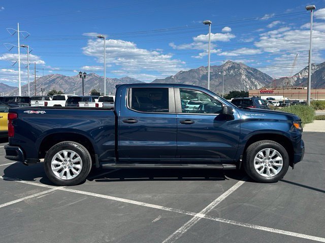 Certified Used 2022 NORTHSKY BLUE METALLIC Chevrolet Custom image 8