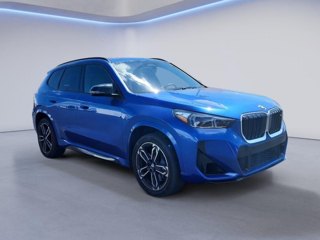 Used 2024 Portimao Blue Metallic BMW M35i image 3