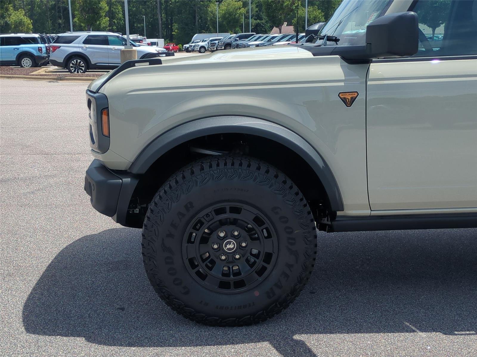 New 2026 Desert Sand Ford Badlands® image 10