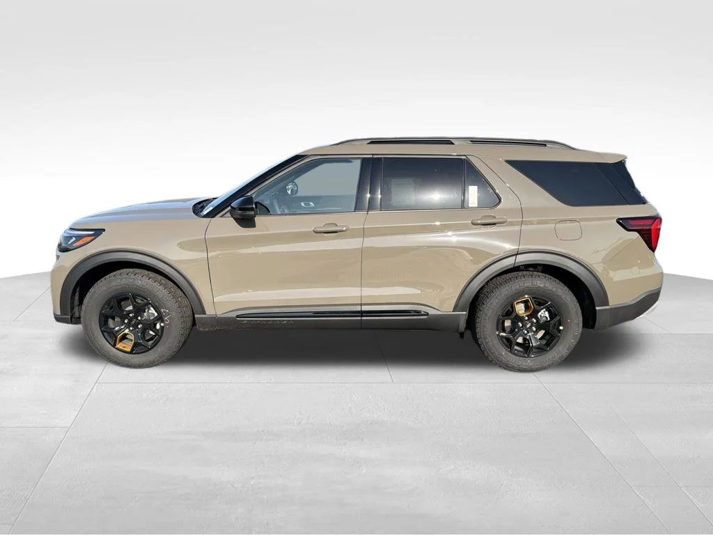 New 2026 Gray Ford Tremor image 3