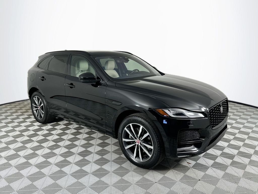 2021 Jaguar F-PACE P250 S's photo