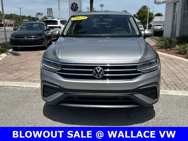 Used 2023 Silver Volkswagen 2.0T SE image 4