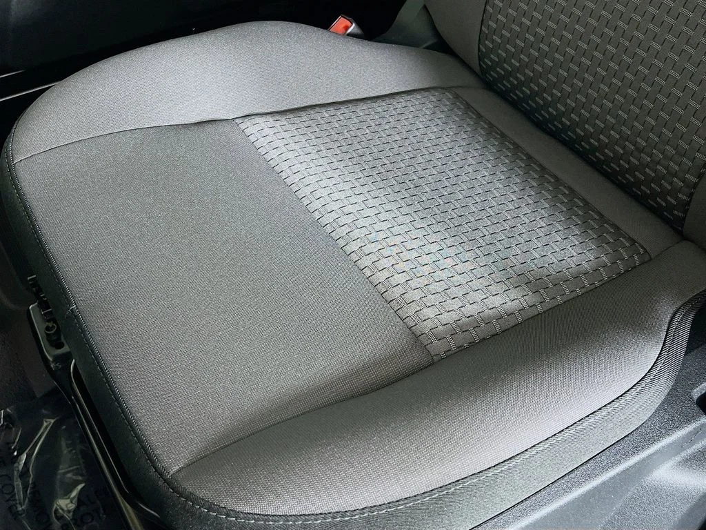 New 2026 Oxford White Ford Base image 22