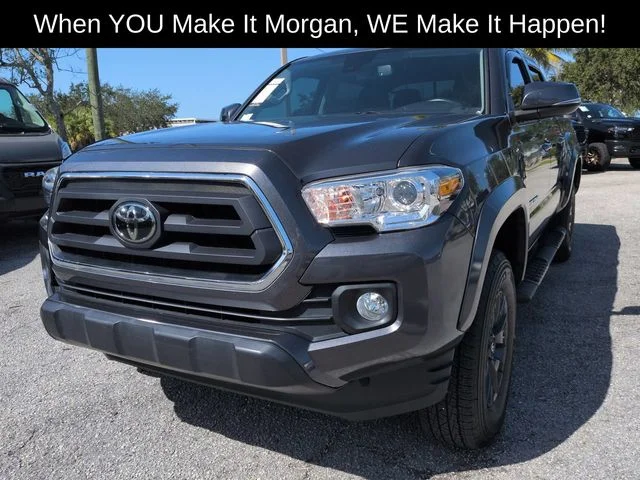 Used 2023 Gray Toyota SR5 image 11