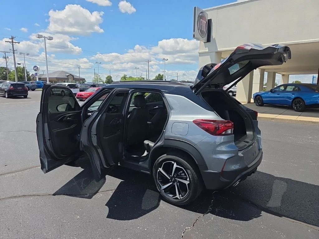 Used 2021 Gray Chevrolet RS image 21