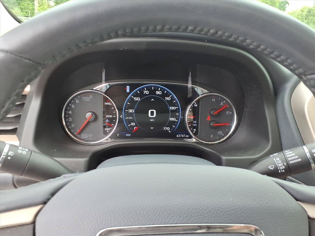 Used 2020 White Frost Tricoat GMC Denali image 18