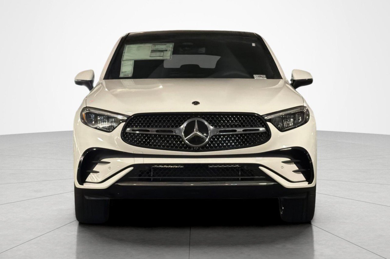 New 2026 Polar White Mercedes-Benz GLC 300 4MATIC® Coupe image 8
