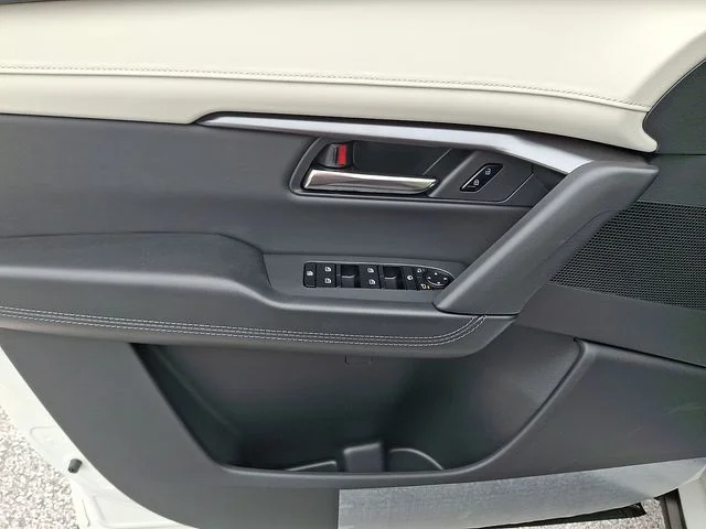 New 2026 White Mazda 2.5 S Select image 9