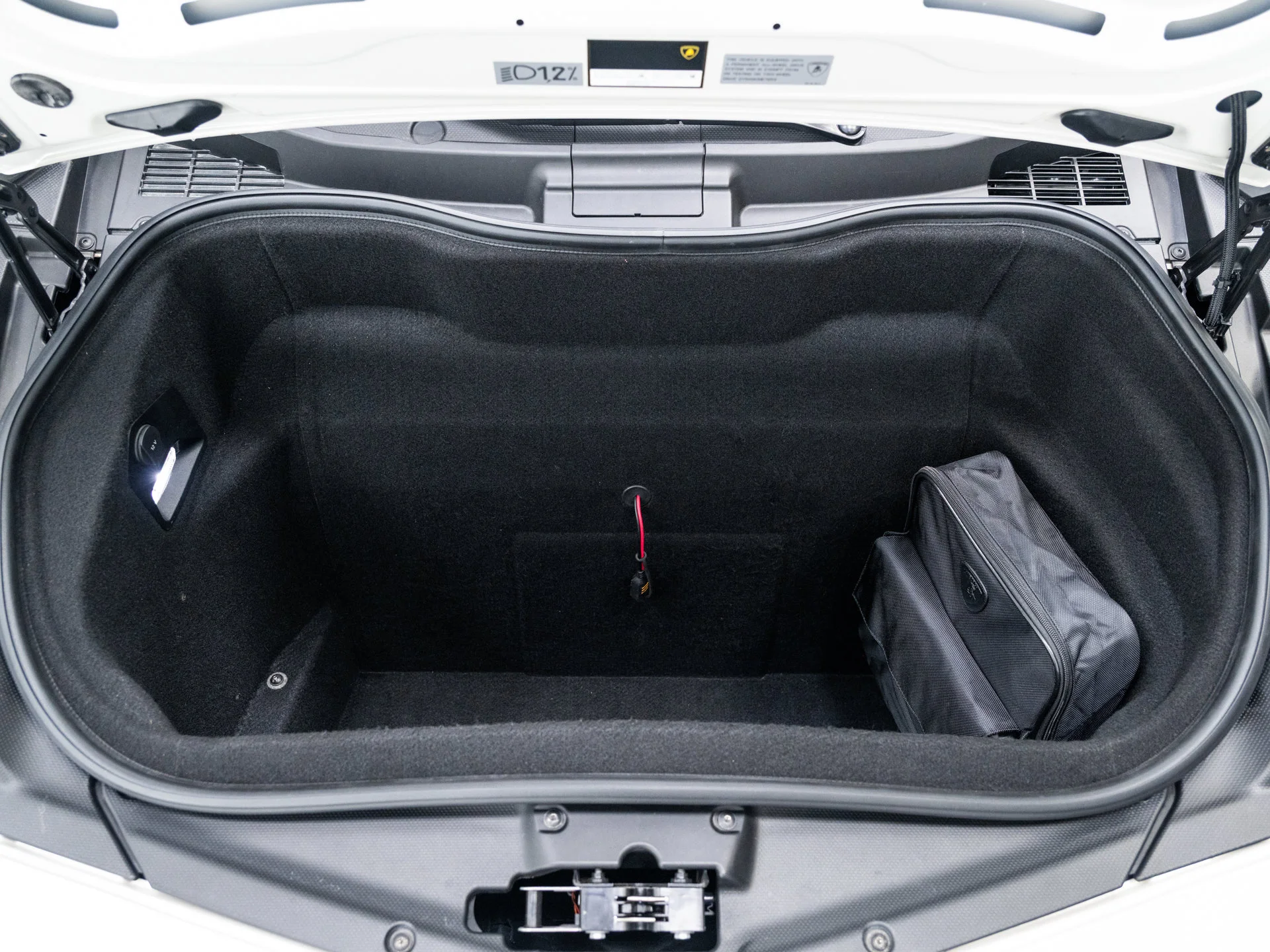 Used 2018 Bianco Isis Lamborghini  image 59