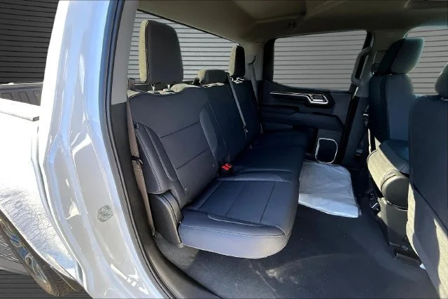 2026 Chevrolet Silverado 1500 LT - Photo 10