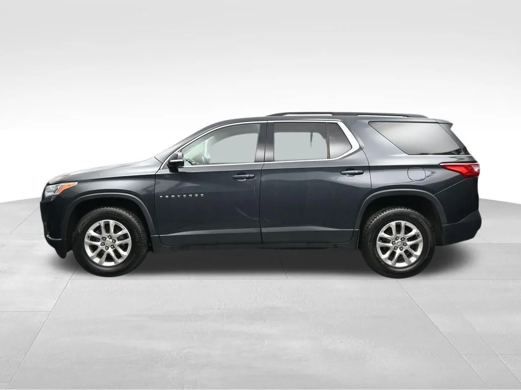 Used 2020 Gray Chevrolet LT image 2