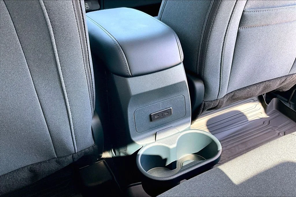 New 2026 White Ford XLT image 18