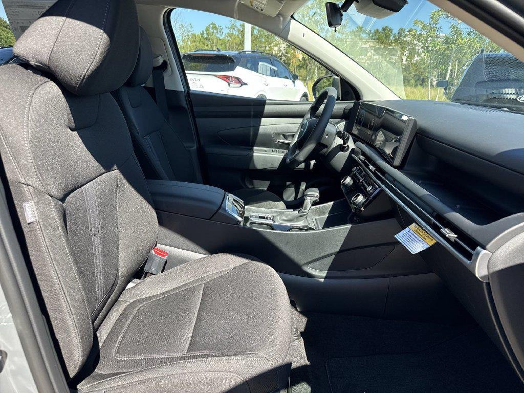 New 2026 Gray Hyundai SEL FWD image 25