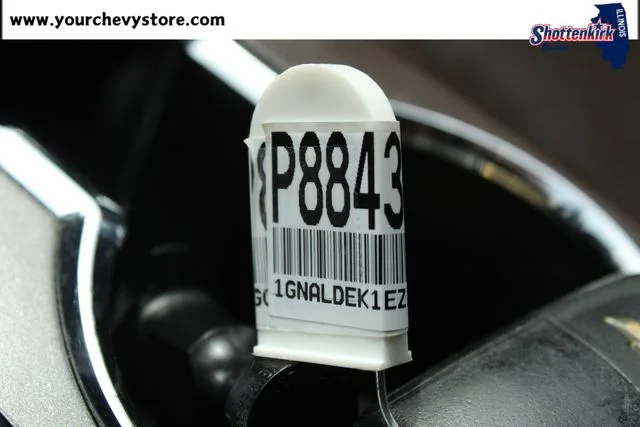Used 2014 White Chevrolet LTZ image 30