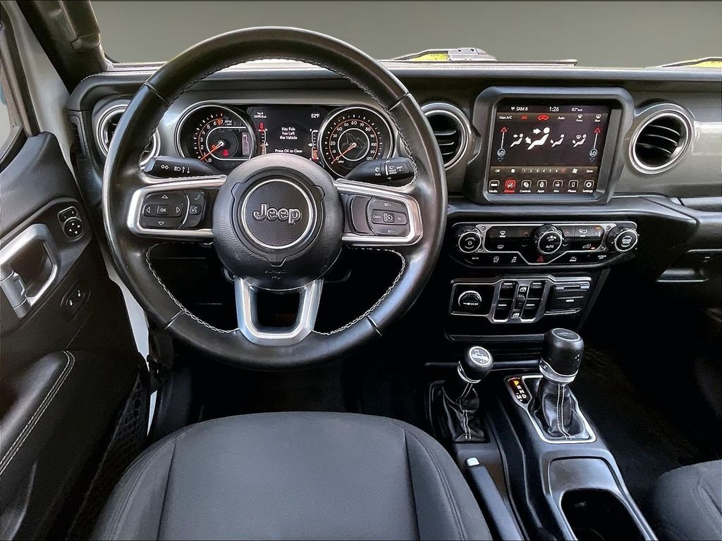 Used 2022 White Jeep Overland image 17