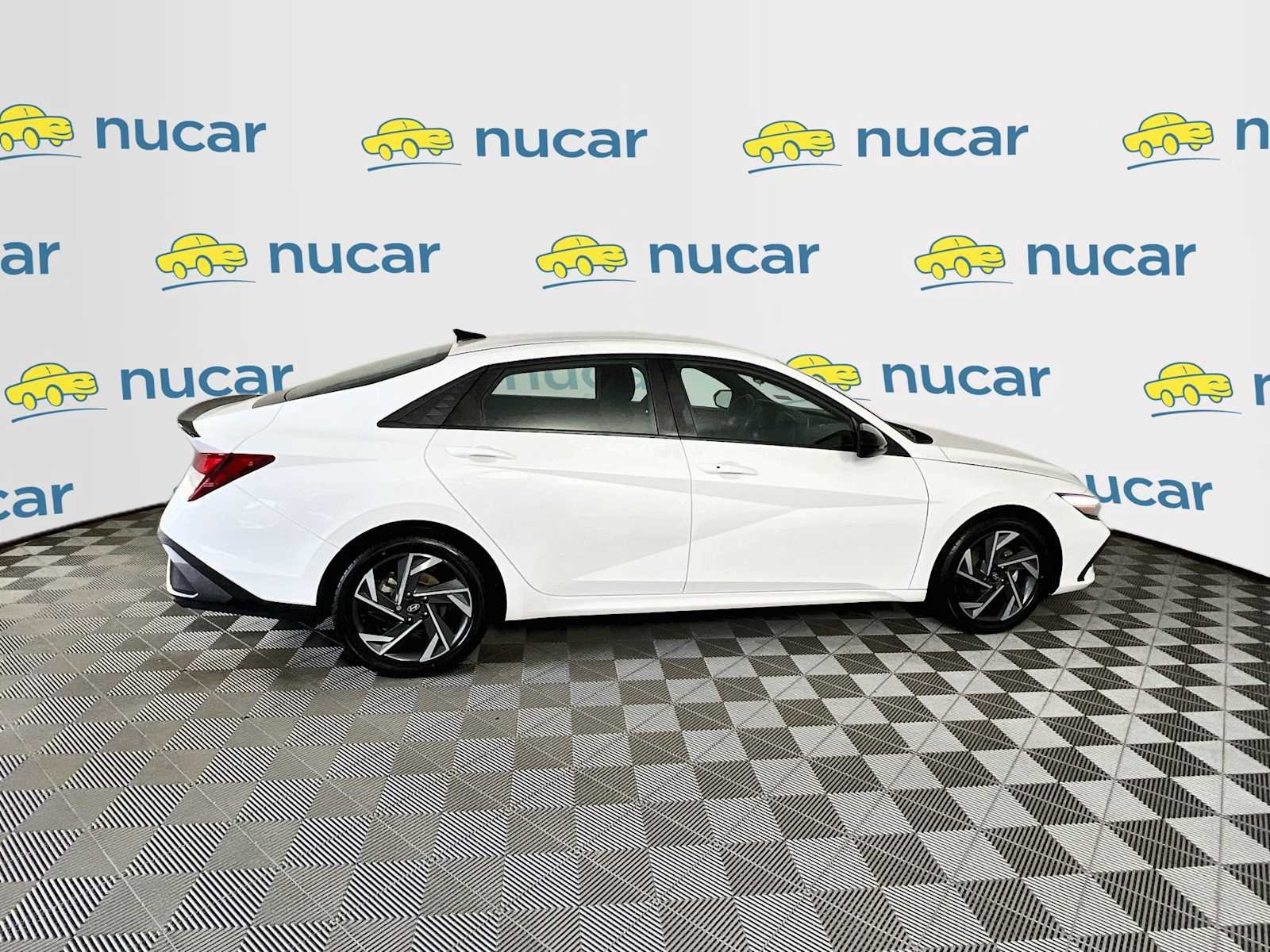 Used 2025 Serenity White Hyundai SEL Sport image 8
