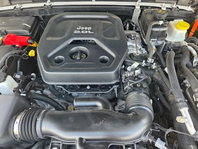Used 2022 White Jeep Unlimited Sahara 4xe image 29
