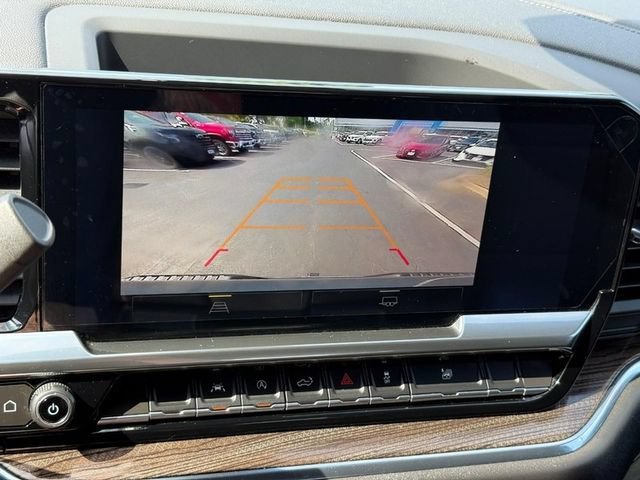 Used 2023 Sterling Gray Metallic Chevrolet LT image 23