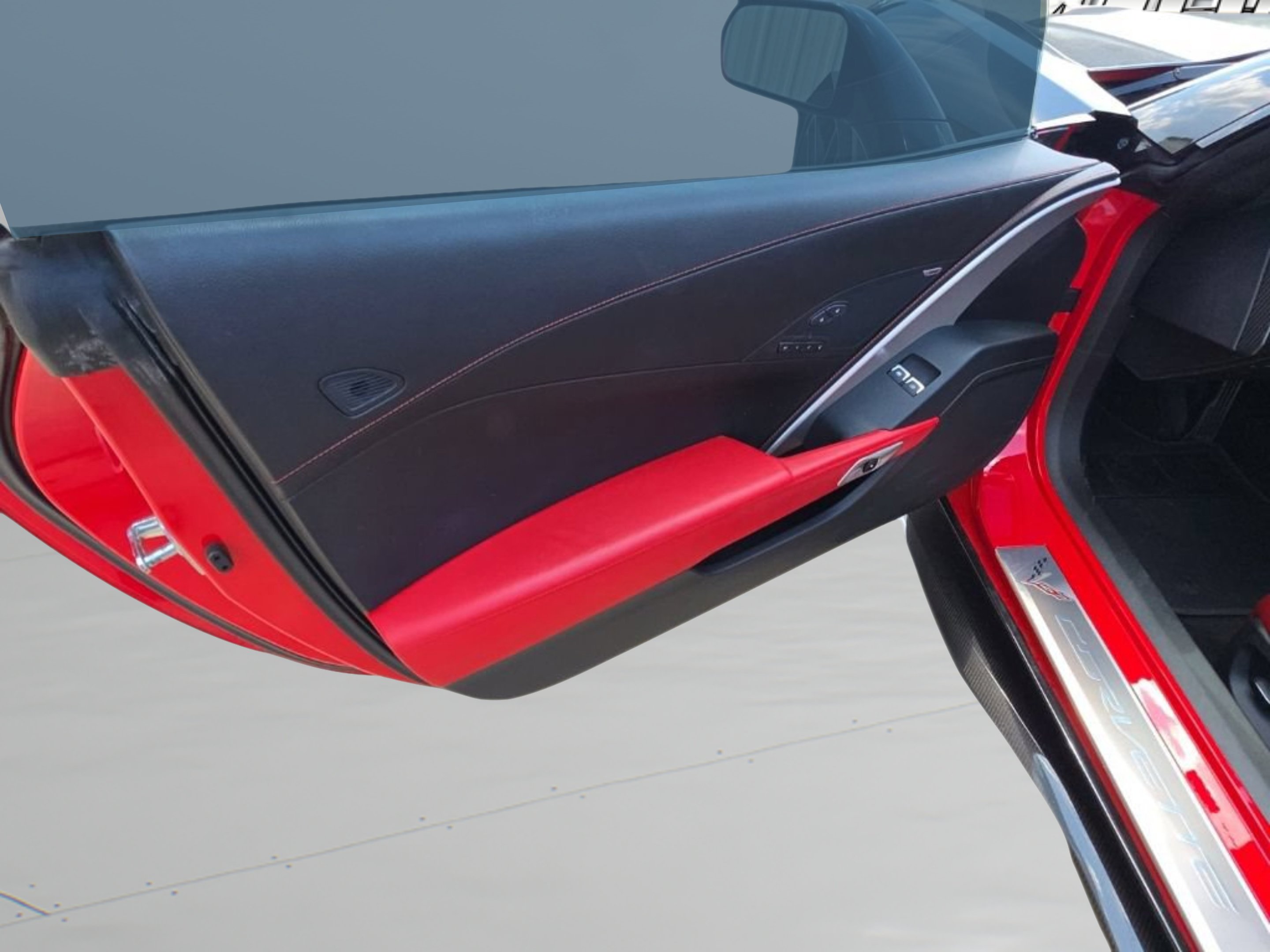 Used 2016 TORCH RED Chevrolet Z51 2LT image 11