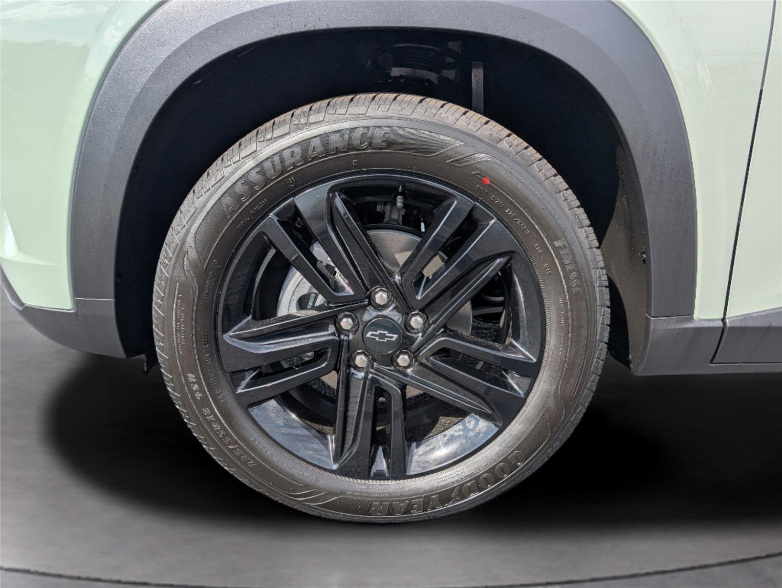 New 2026 Cacti Green Chevrolet ACTIV image 10