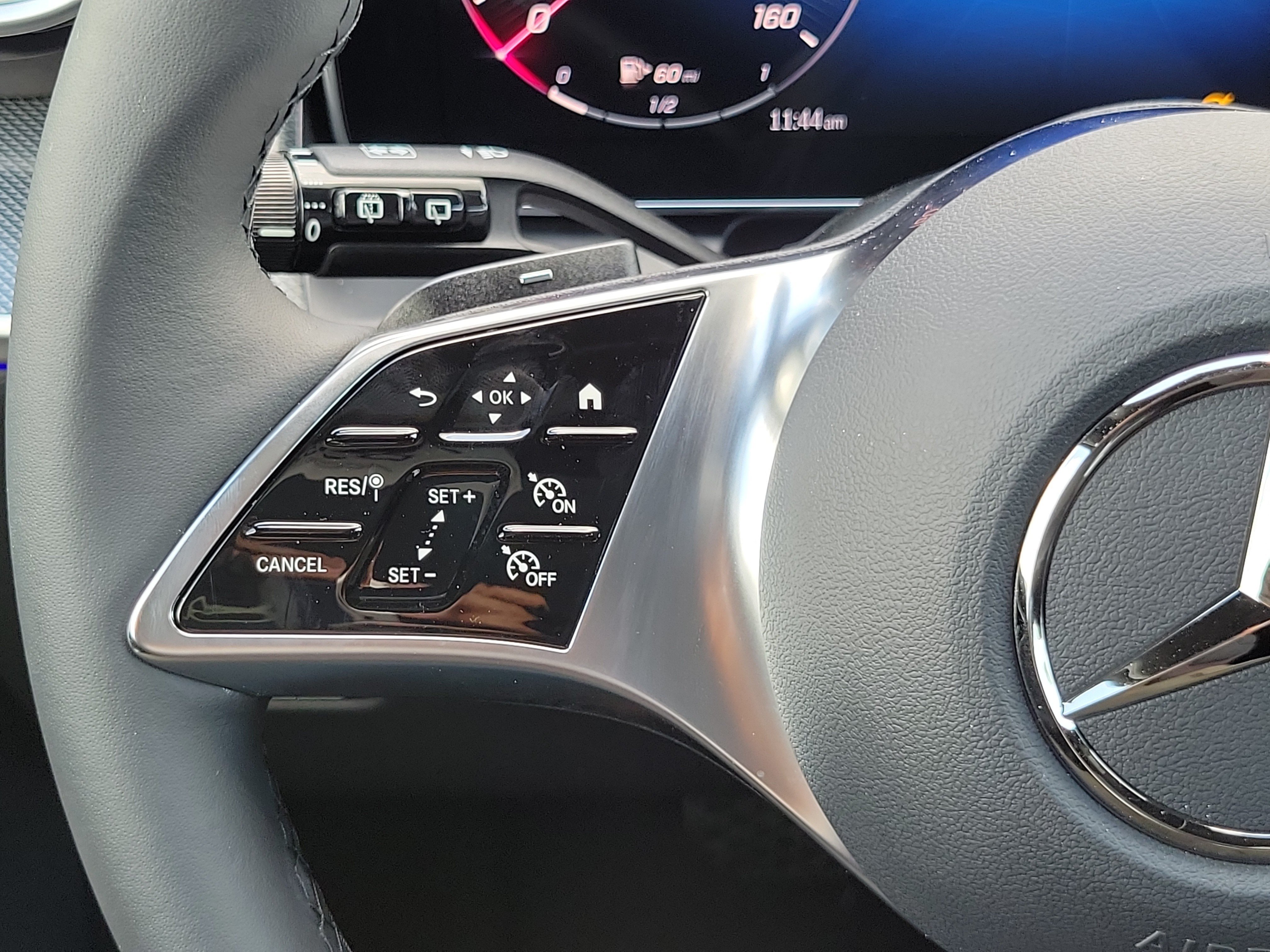 New 2026 MANUFAKTUR Alpine Grey Mercedes-Benz GLC 300 image 58